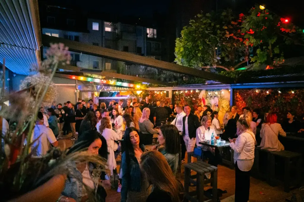 ALL2GETHER Rooftop Day Party